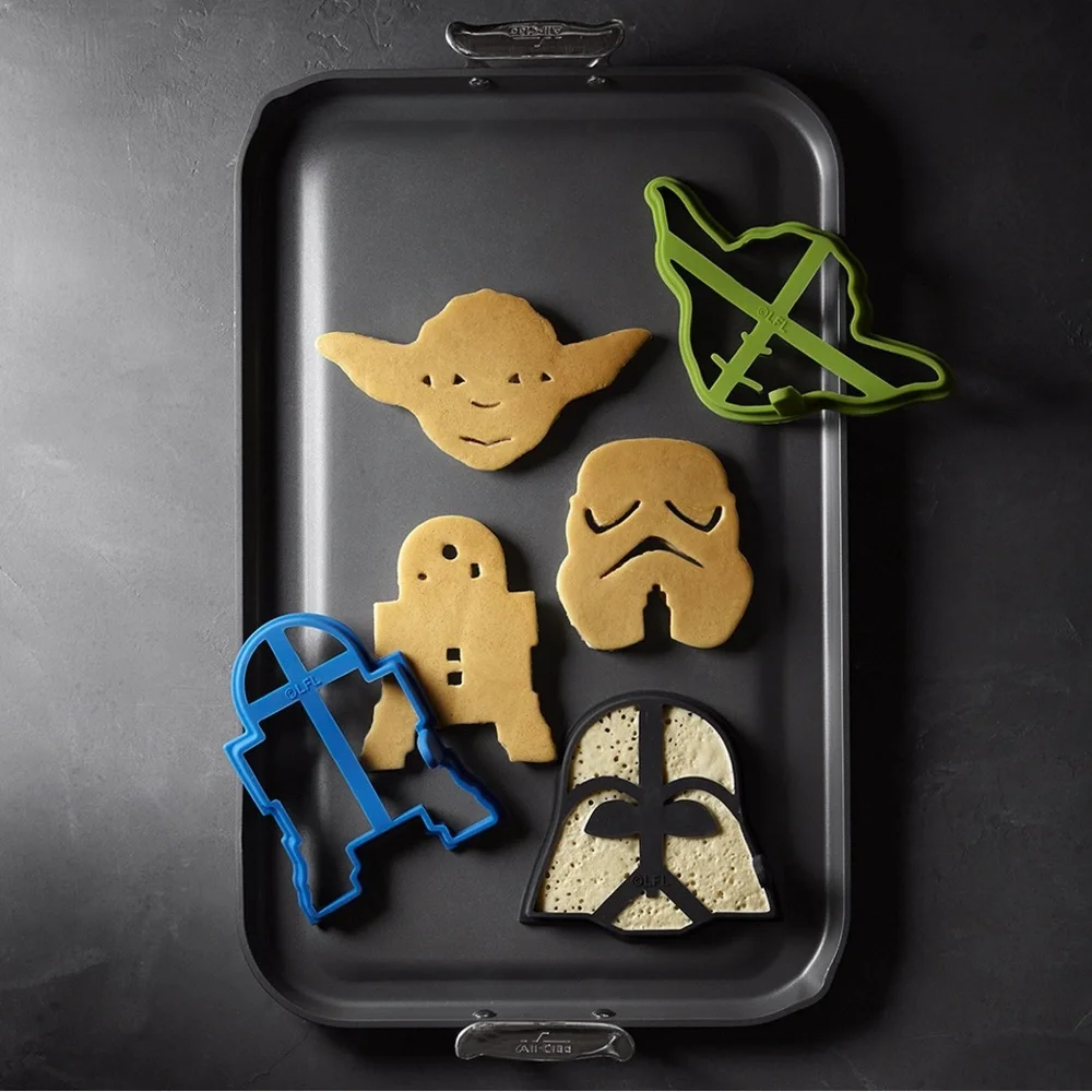 NWT Williams Sonoma Star Wars Pancake Molds Set of 4